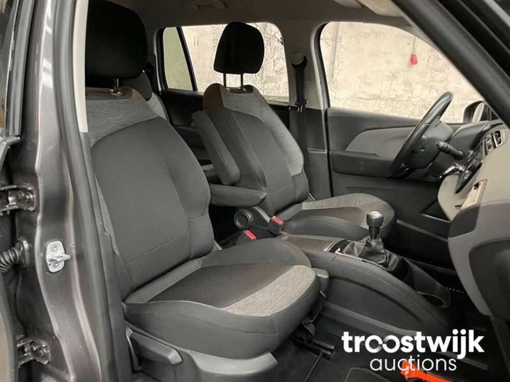 Citroen Grand C4 SpaceTourer 1.2 PT Business 131pk 2018 -Orig. NL-, TD-517-P