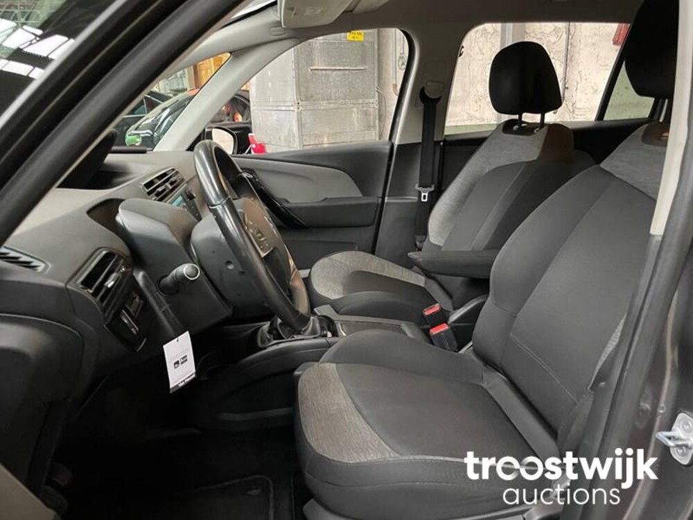 Citroen Grand C4 SpaceTourer 1.2 PT Business 131pk 2018 -Orig. NL-, TD-517-P