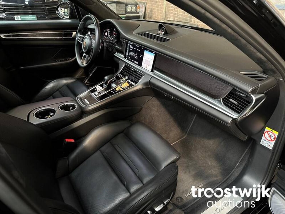 Porsche Panamera Turbo 4.0 V8 549pk NIEUW-MODEL (2017 MY) Sport Chrono, L-894-DF