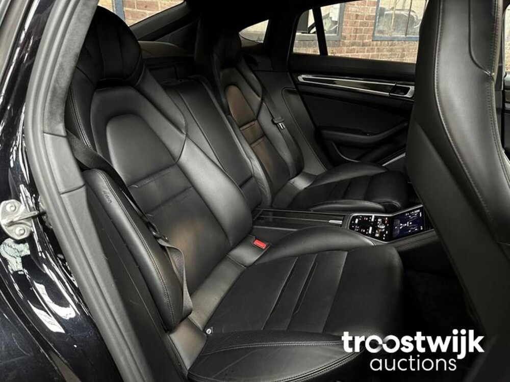 Porsche Panamera Turbo 4.0 V8 549pk NIEUW-MODEL (2017 MY) Sport Chrono, L-894-DF