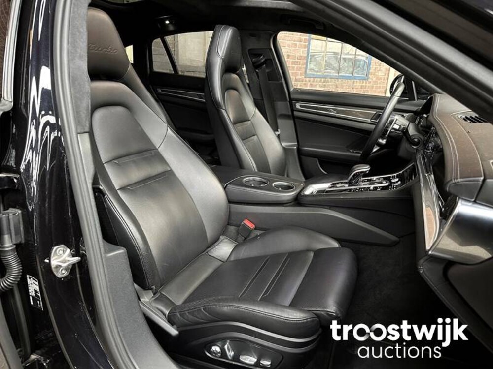 Porsche Panamera Turbo 4.0 V8 549pk NIEUW-MODEL (2017 MY) Sport Chrono, L-894-DF
