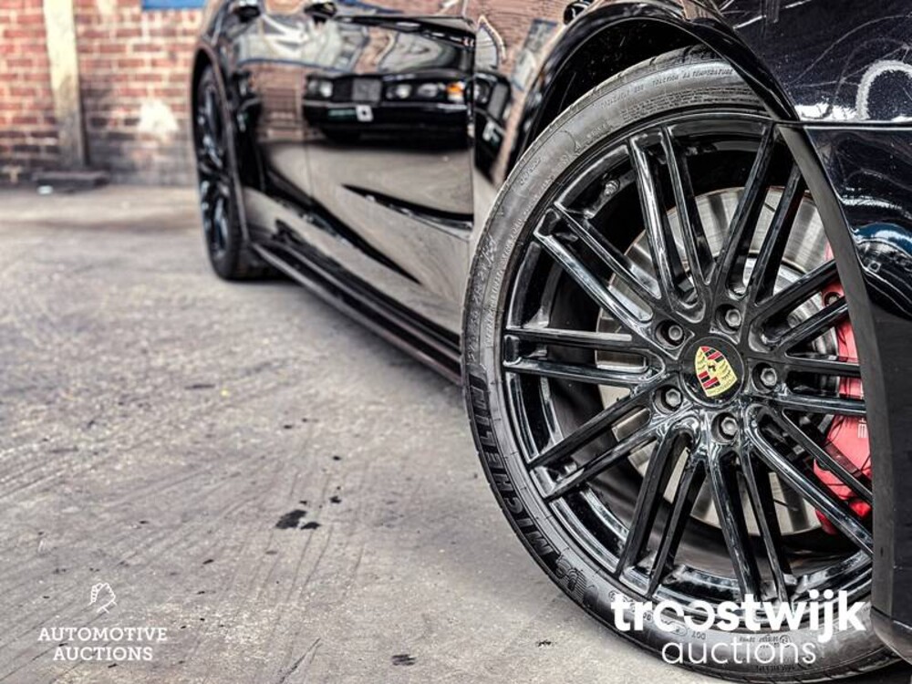 Porsche Panamera Turbo 4.0 V8 549pk NIEUW-MODEL (2017 MY) Sport Chrono, L-894-DF