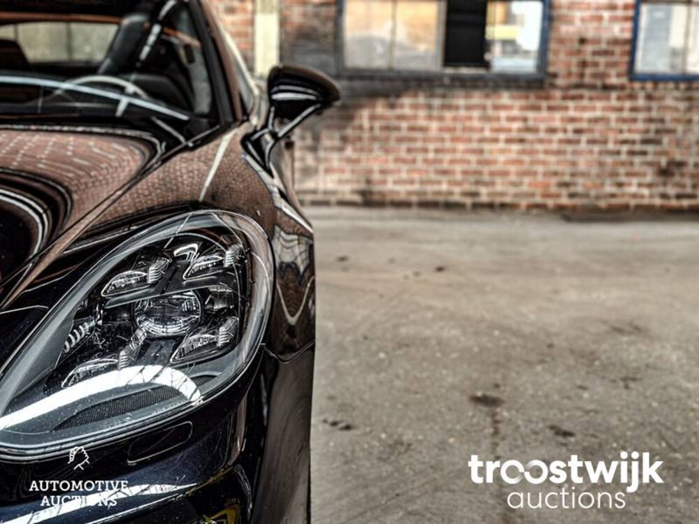 Porsche Panamera Turbo 4.0 V8 549pk NIEUW-MODEL (2017 MY) Sport Chrono, L-894-DF