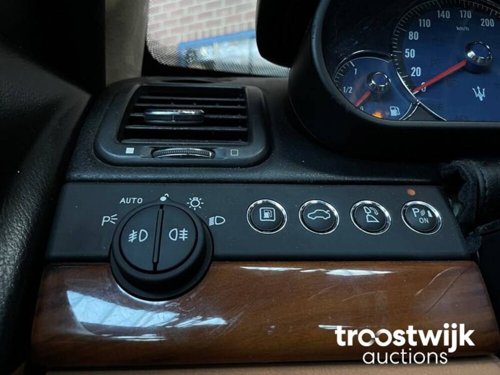 Maserati Quattroporte Executive GT 4.2 V8 ZF 400pk 2011