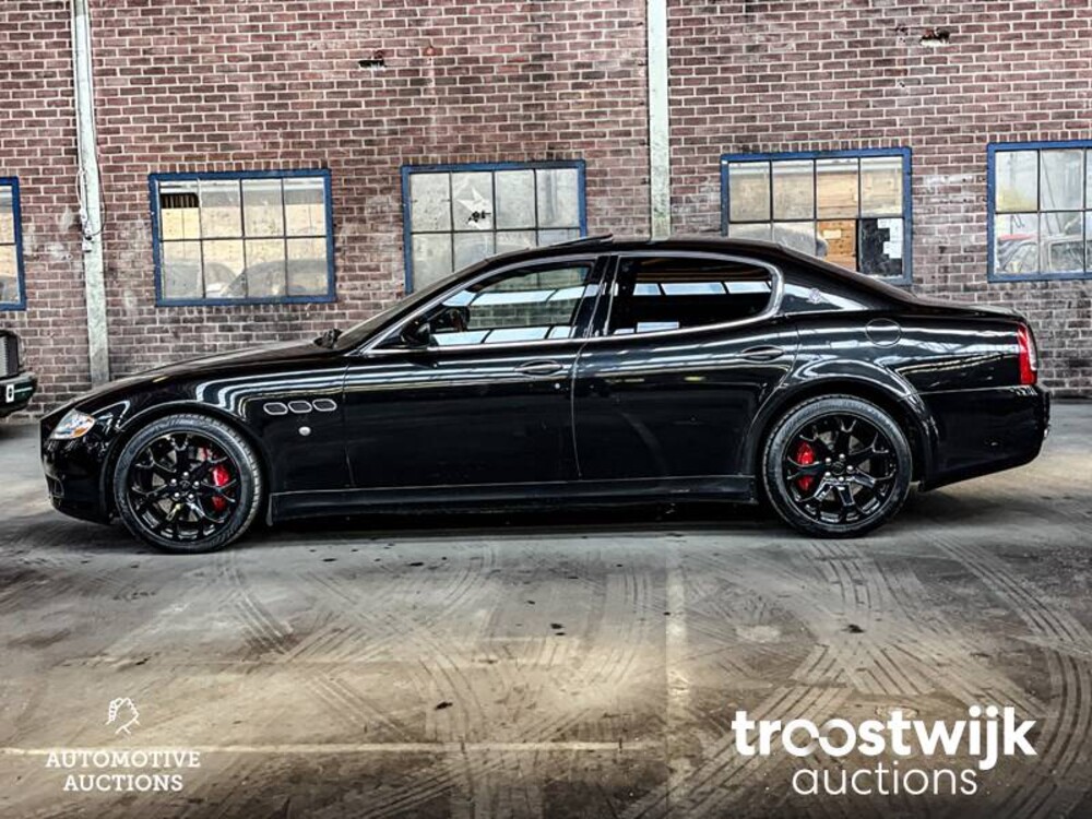 Maserati Quattroporte Executive GT 4.2 V8 ZF 400pk 2011