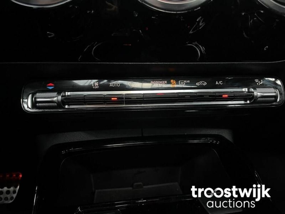 Mercedes-Benz A35 AMG 4Matic Premium Plus 306pk 2019 A-klasse, J-833-GL