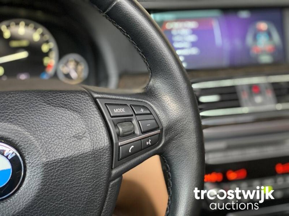 BMW ActiveHybrid7 F04 4.4 V8 465pk 2011 7-serie 