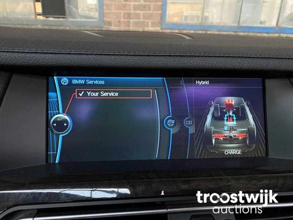 BMW ActiveHybrid7 F04 4.4 V8 465pk 2011 7-serie 