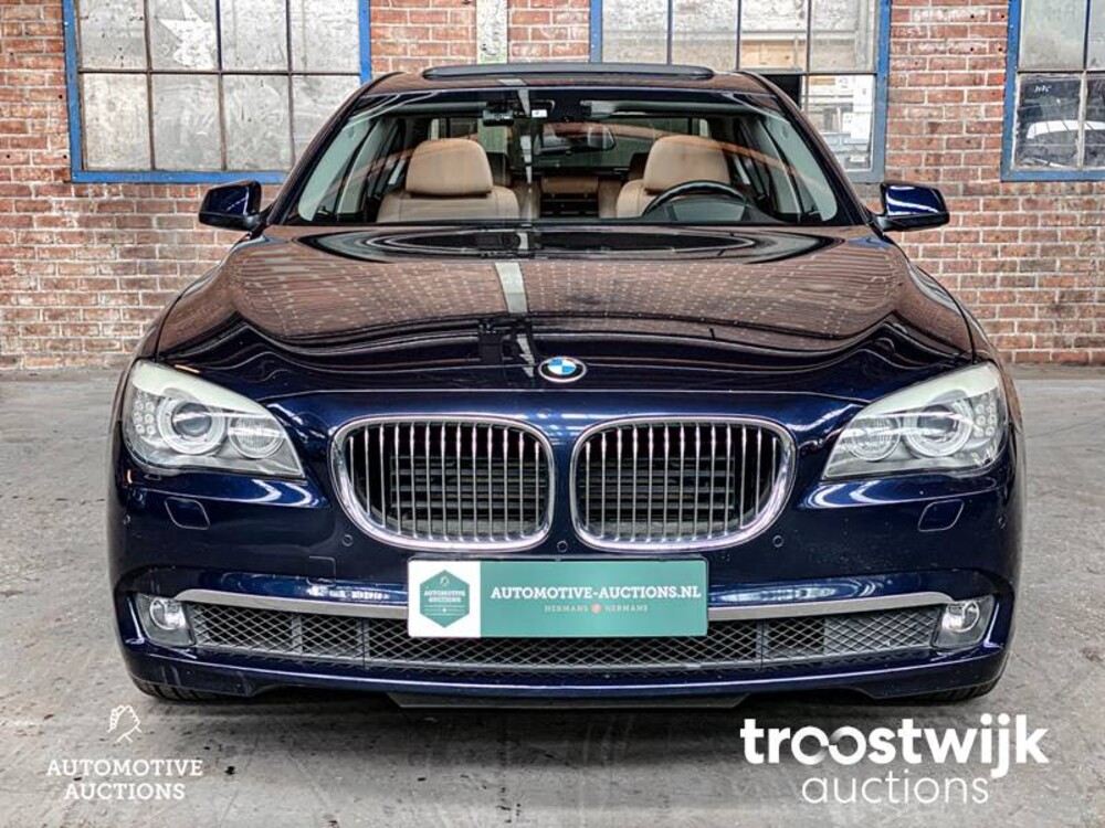 BMW ActiveHybrid7 F04 4.4 V8 465pk 2011 7-serie 