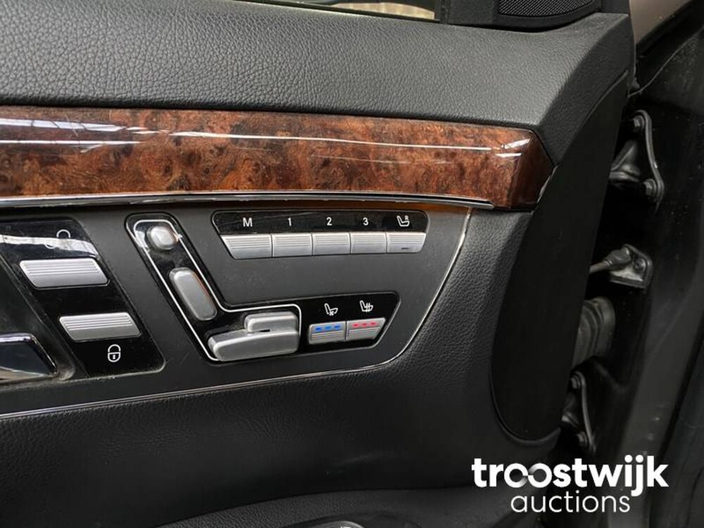 Mercedes-Benz S500L 5.5 V8 S-klasse 388pk 2006 Lorinser -Youngtimer-