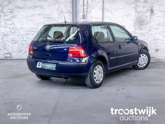 Volkswagen Golf 1.6-16V Trendline 105pk 2000, -Orig.NL-, 83-GJ-RB