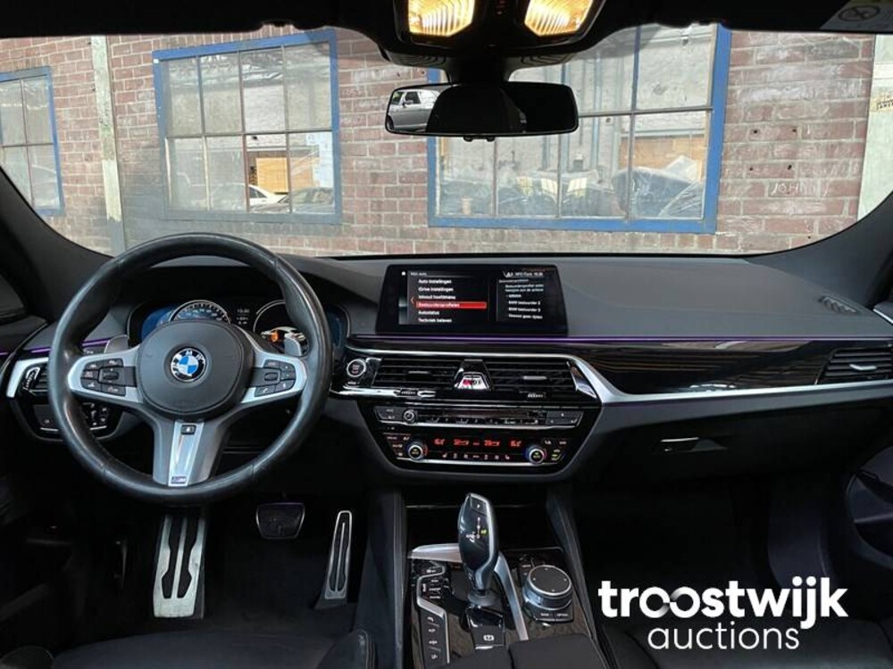 BMW 640i Gran Turismo M-Sport G32 xDrive High Executive 340pk 2017, K-393-PR