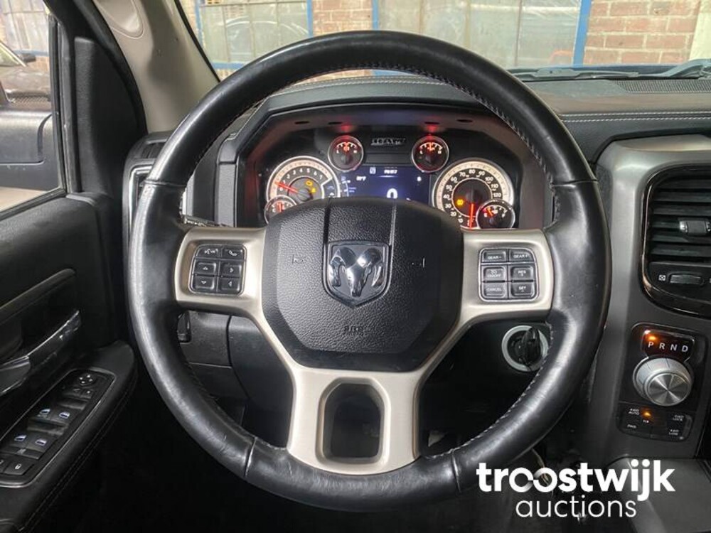 Dodge Ram 1500 5.7 Hemi 420pk 2016