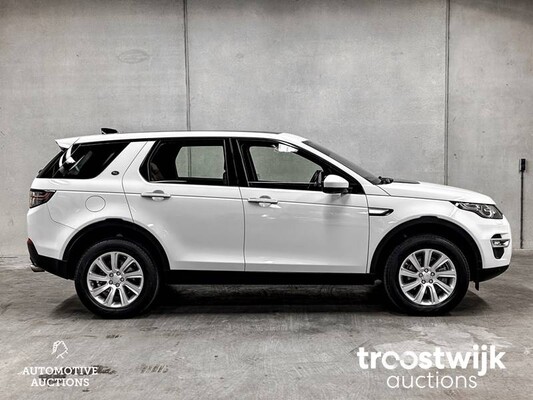 Land Rover Discovery Sport 2.0 TD4 HSE Luxury Panoramadak 179pk 4WD 2017 -Orig. NL-, NP-039-D