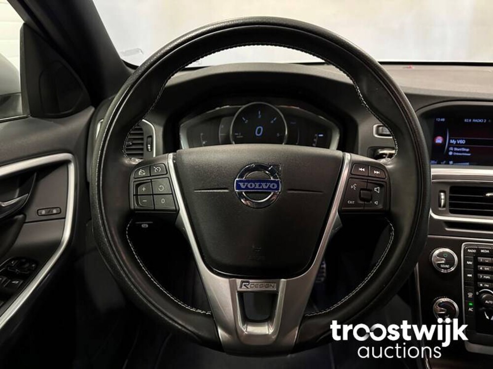 Volvo V60 Business Sport 2.0 D4 190pk 2018 -Orig. NL-, TL-707-B