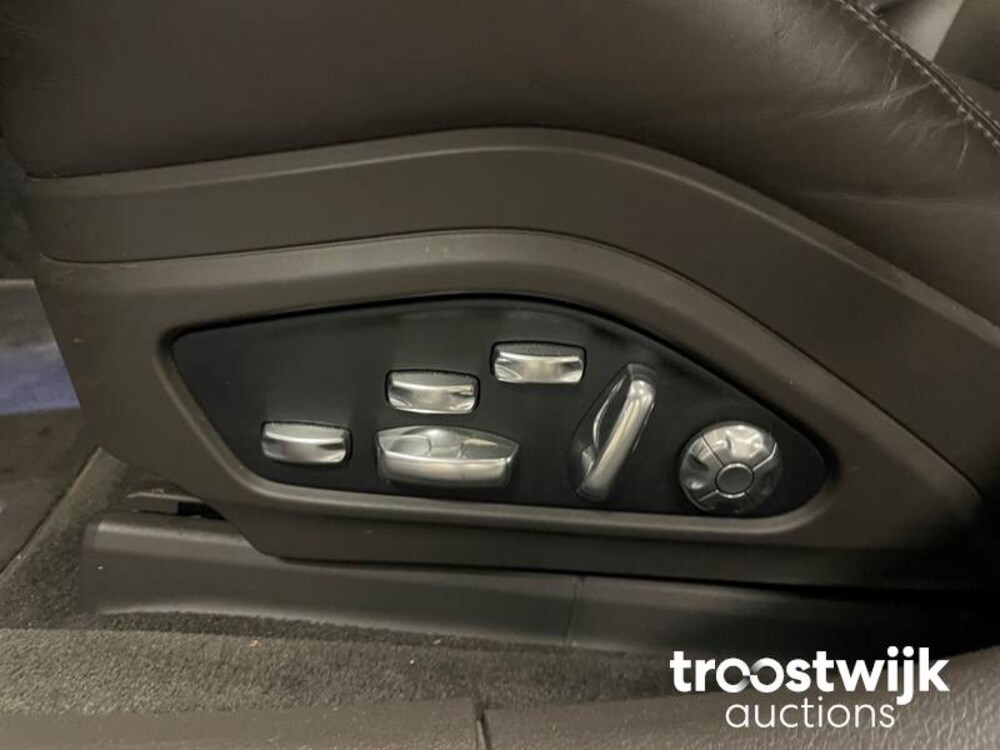 Porsche 4.0 Turbo 549pk 2017 -Orig. NL-, NB-948-F