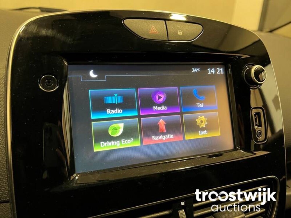 Renault Clio TCe Zen 90pk 2017 -Orig. NL-, PG-557-D