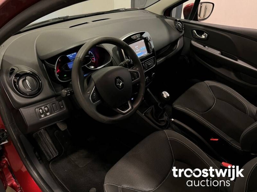 Renault Clio TCe Zen 90pk 2017 -Orig. NL-, PG-557-D