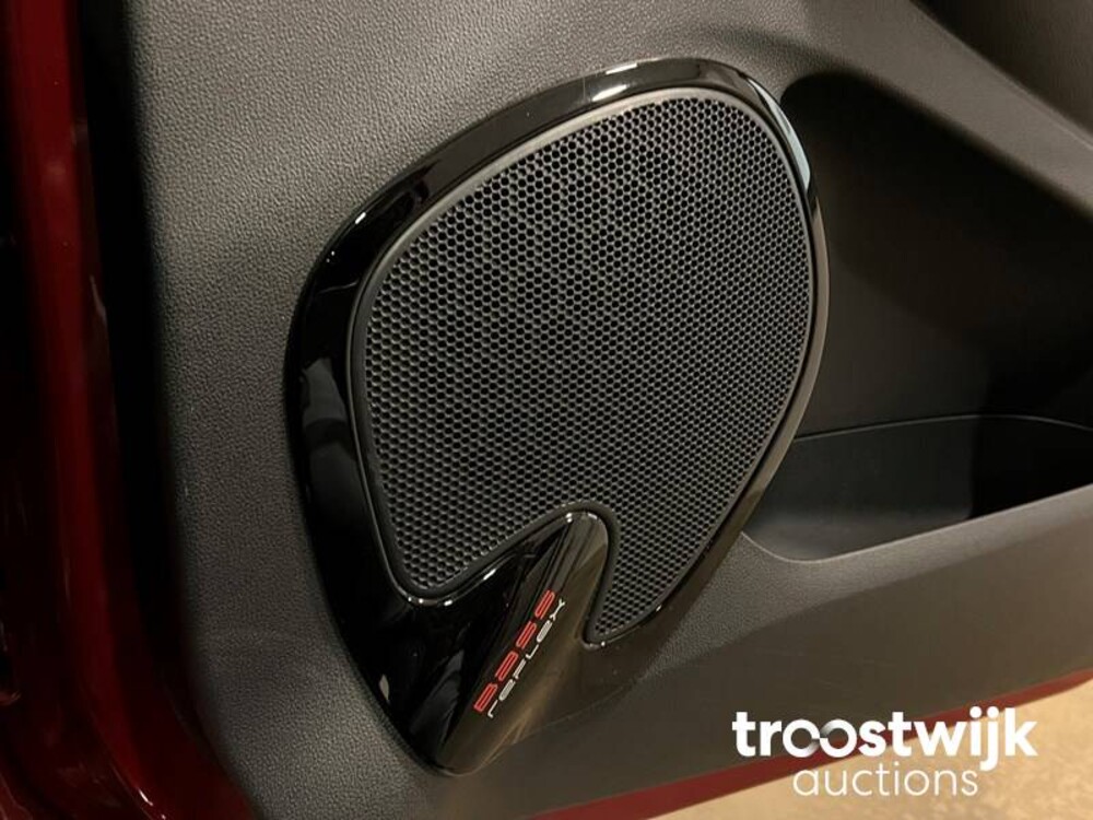 Renault Clio TCe Zen 90pk 2017 -Orig. NL-, PG-557-D