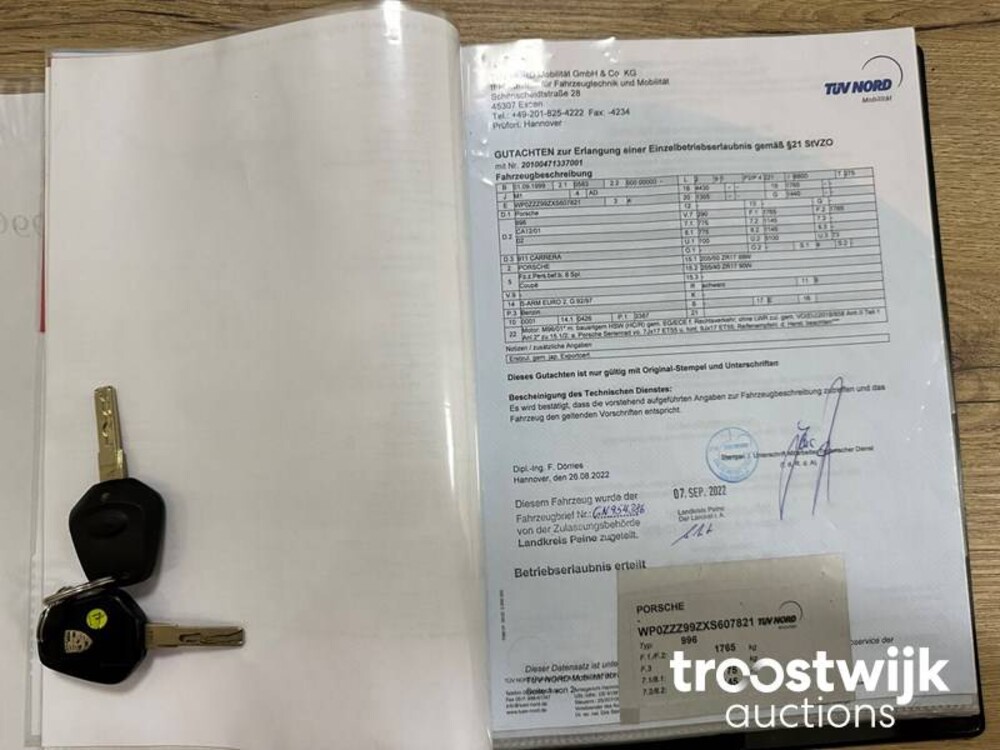 Porsche 911 Carrera Coupe 3.4 300pk 1999, R-223-PB