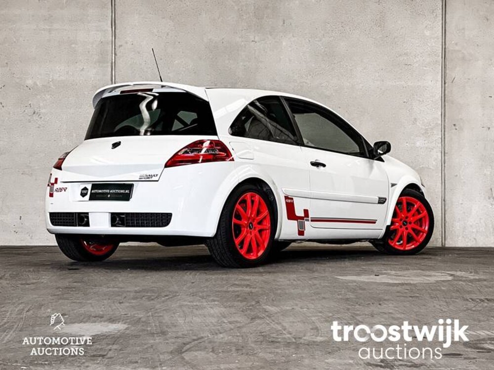Renault Megane 2.0-16V T F1Team R26 2.0-16V 230pk 2009, L-163-GR