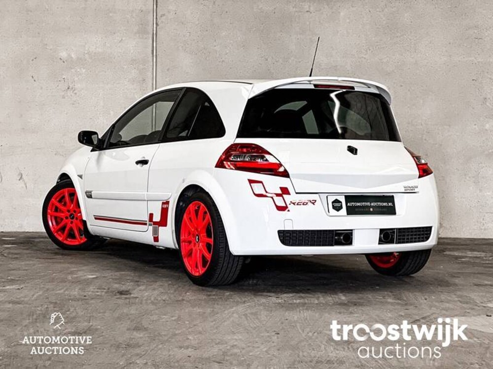 Renault Megane 2.0-16V T F1Team R26 2.0-16V 230pk 2009, L-163-GR