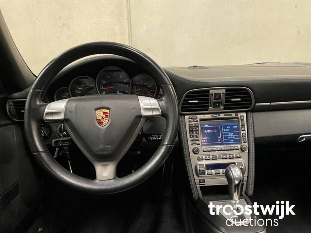 Porsche 911 Carrera 3.6 325pk 2005, 36-XV-SL