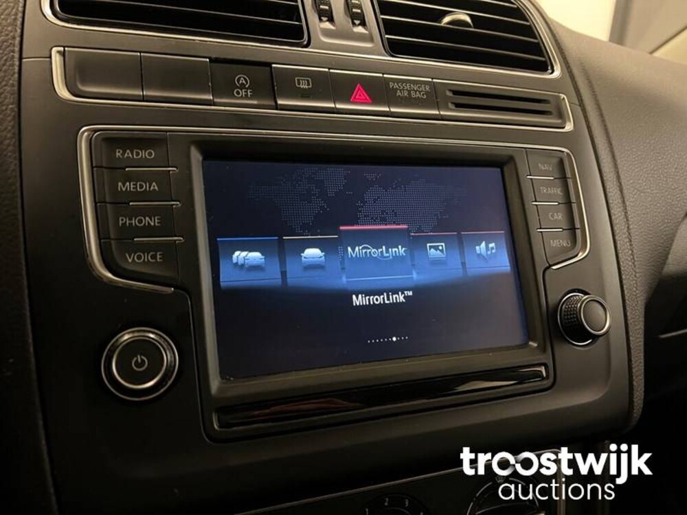 Volkswagen Polo 1.2 TSI Comfortline Facelift 90pk 2015 -Orig. NL-, 2-ZKN-18