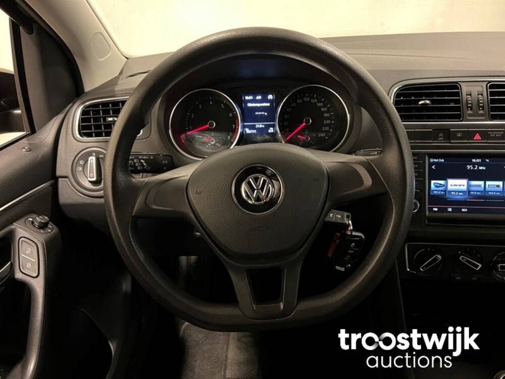 Volkswagen Polo 1.2 TSI Comfortline Facelift 90pk 2015 -Orig. NL-, 2-ZKN-18