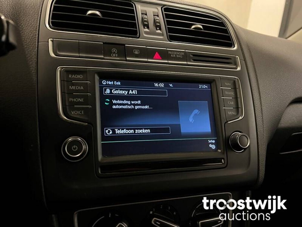 Volkswagen Polo 1.2 TSI Comfortline Facelift 90pk 2015 -Orig. NL-, 2-ZKN-18