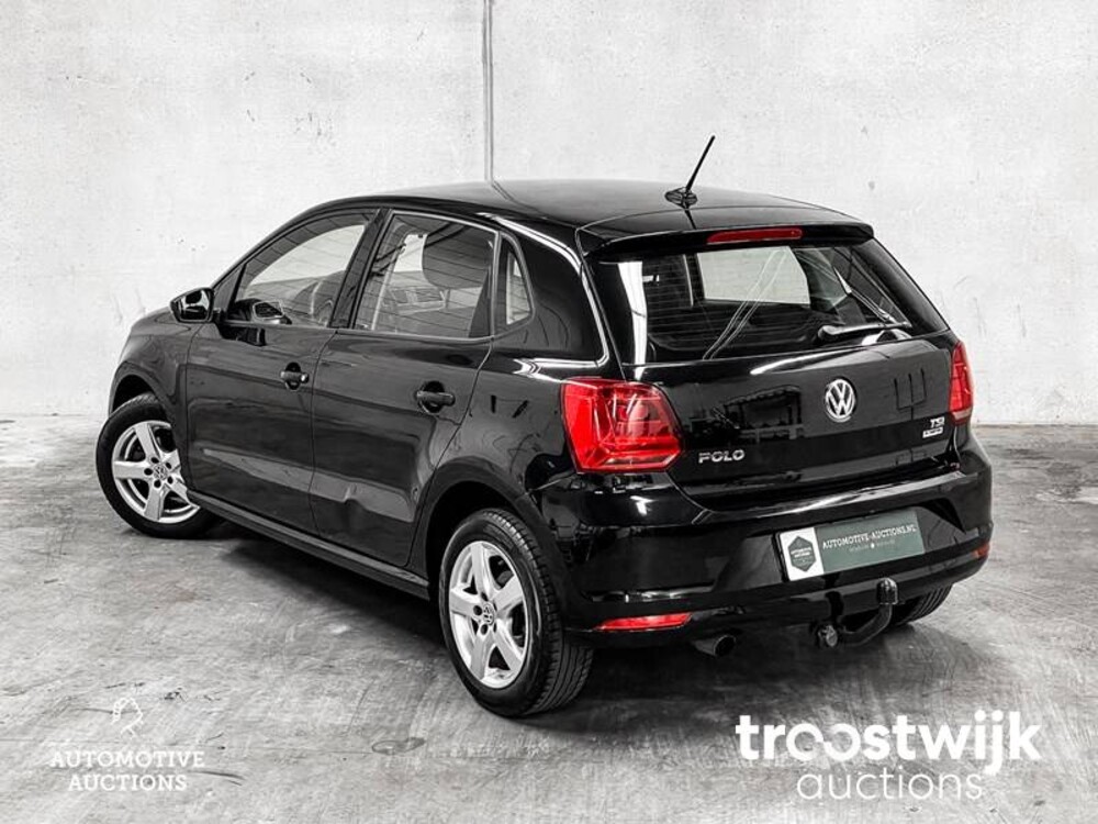 Volkswagen Polo 1.2 TSI Comfortline Facelift 90pk 2015 -Orig. NL-, 2-ZKN-18