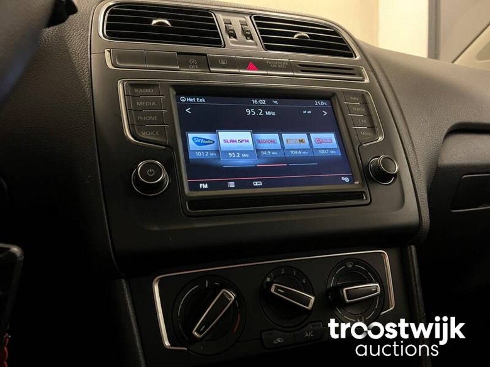 Volkswagen Polo 1.2 TSI Comfortline Facelift 90pk 2015 -Orig. NL-, 2-ZKN-18