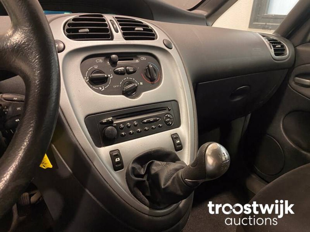 Citroen Xsara Picasso 1.6i-16V Image 109pk 2008, 53-JBZ-4