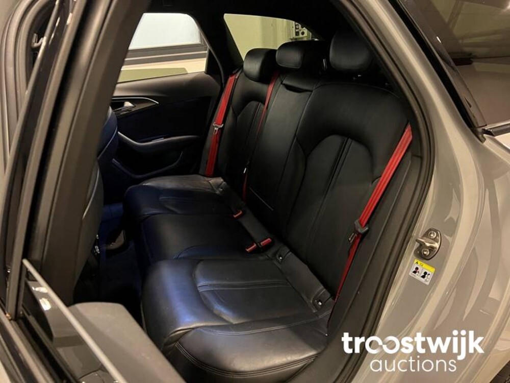 Audi RS6 Avant 4.0 V8 TFSI Quattro Pro Line + 560pk 2015, TS-462-F