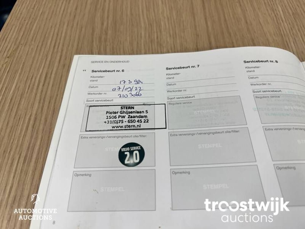 Volvo V60 2.4 D5 Twin Engine Plug-in Hybrid Special Edition 163pk 2016, -Orig. NL-, KZ-683-B