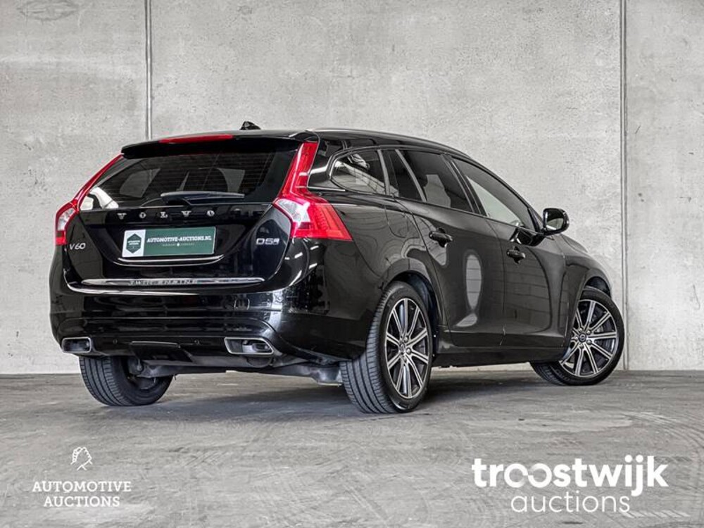Volvo V60 2.4 D5 Twin Engine Plug-in Hybrid Special Edition 163pk 2016, -Orig. NL-, KZ-683-B