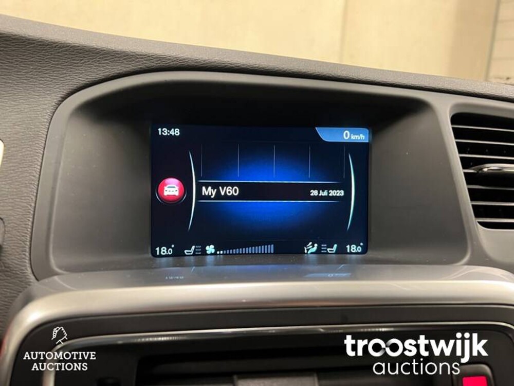 Volvo V60 2.4 D5 Twin Engine Plug-in Hybrid Special Edition 163pk 2016, -Orig. NL-, KZ-683-B