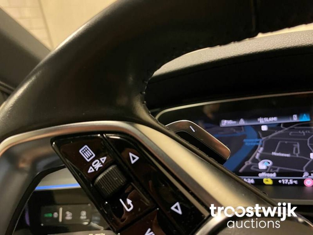 Audi e-tron 55 Quattro advanced Pro Line + 265kW 2018, K-652-VJ