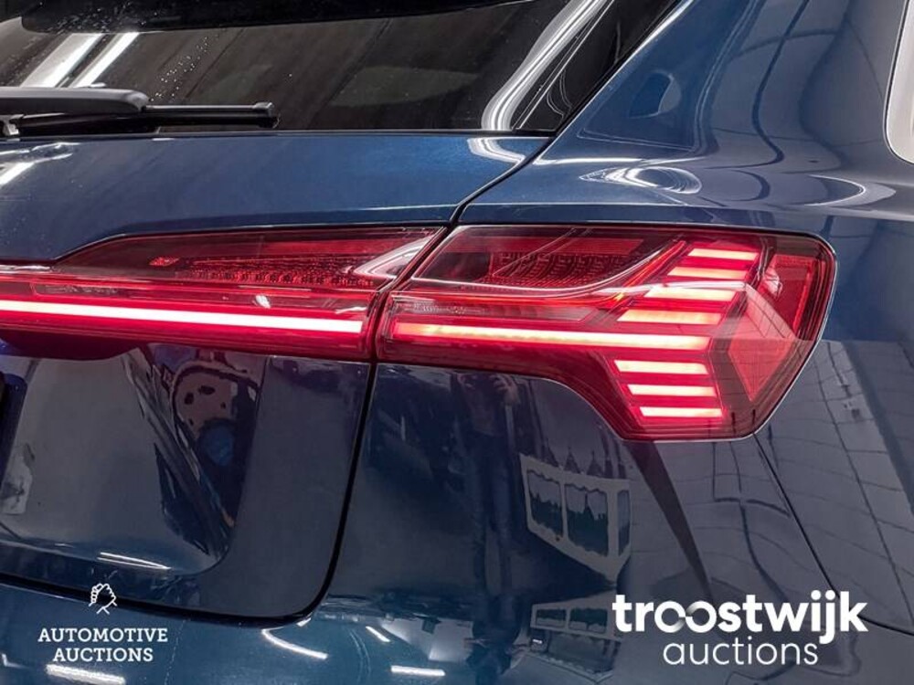 Audi e-tron 55 Quattro advanced Pro Line + 265kW 2018, K-652-VJ
