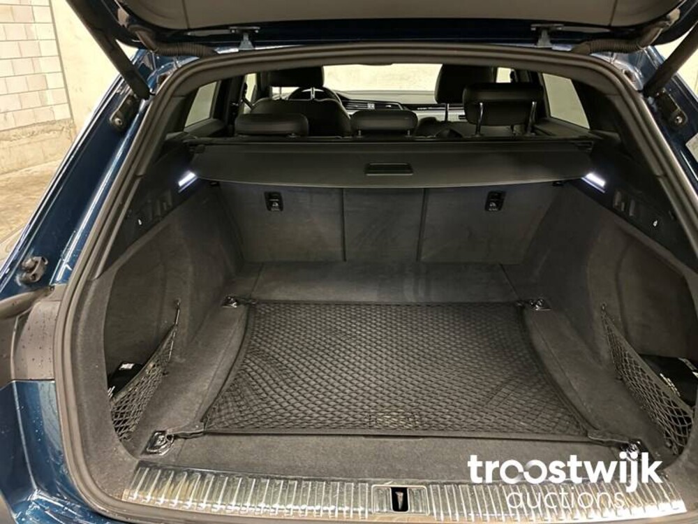 Audi e-tron 55 Quattro advanced Pro Line + 265kW 2018, K-652-VJ