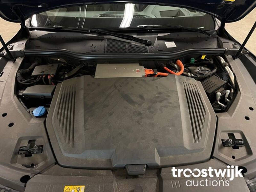 Audi e-tron 55 Quattro advanced Pro Line + 265kW 2018, K-652-VJ