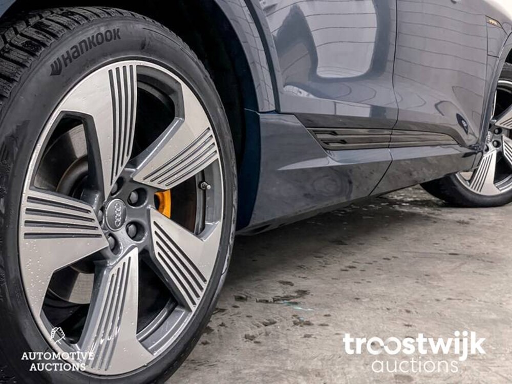 Audi e-tron 55 Quattro advanced Pro Line + 265kW 2018, K-652-VJ