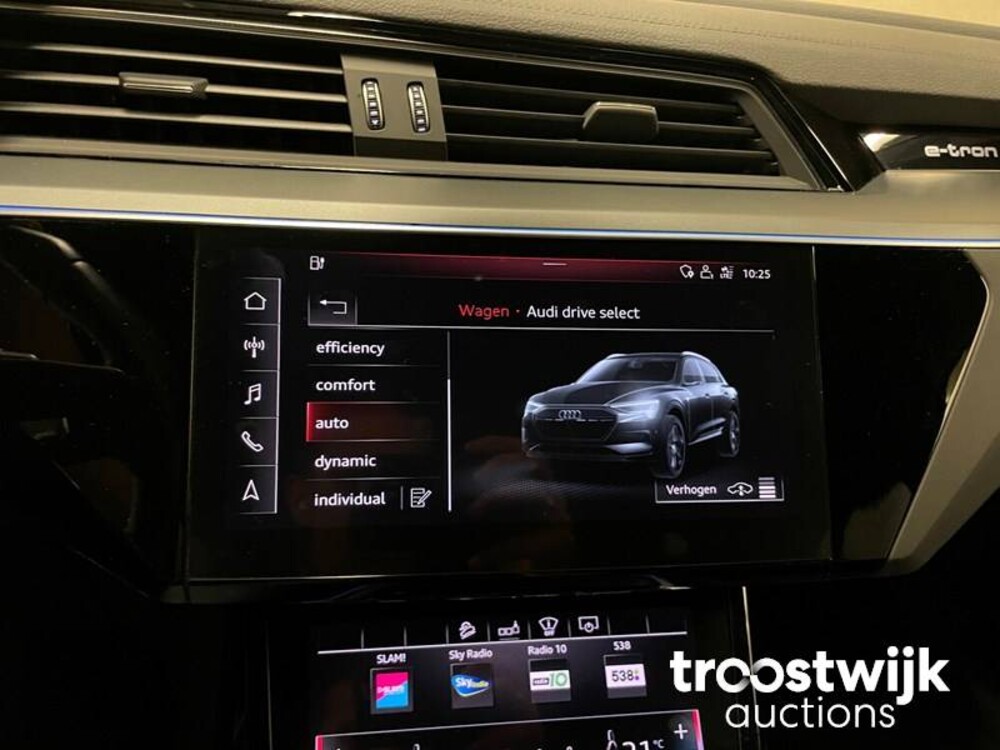 Audi e-tron 55 Quattro advanced Pro Line + 265kW 2018, K-652-VJ