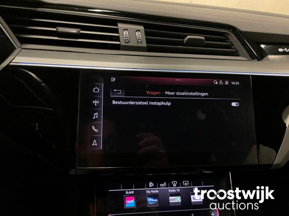 Audi e-tron 55 Quattro advanced Pro Line + 265kW 2018, K-652-VJ