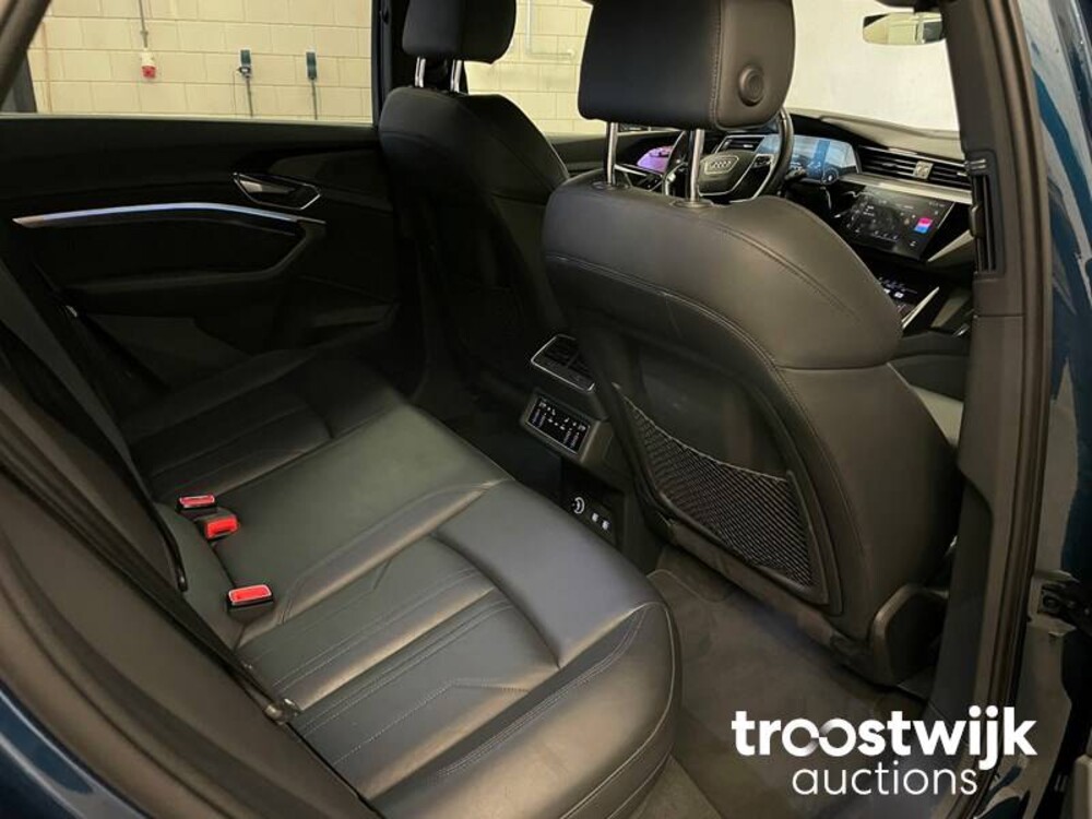 Audi e-tron 55 Quattro advanced Pro Line + 265kW 2018, K-652-VJ