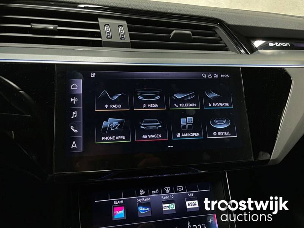 Audi e-tron 55 Quattro advanced Pro Line + 265kW 2018, K-652-VJ