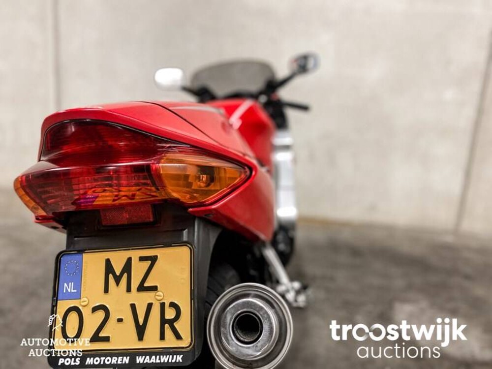 Honda VFR800FI 782cc 100pk 1999, MZ-02-VR