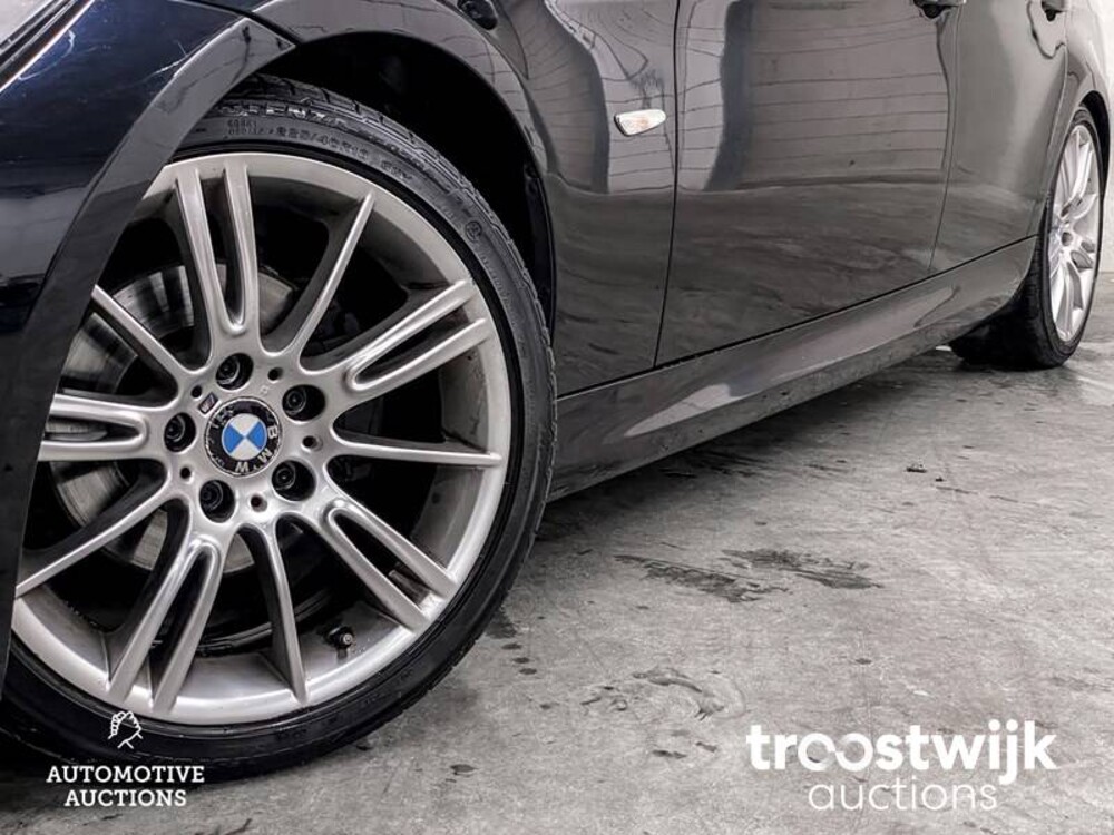 BMW 318i Touring Corporate Lease M Sport Edition 3-serie 136pk E90/E91 2013 -Orig. NL-, 90-ZLH-6
