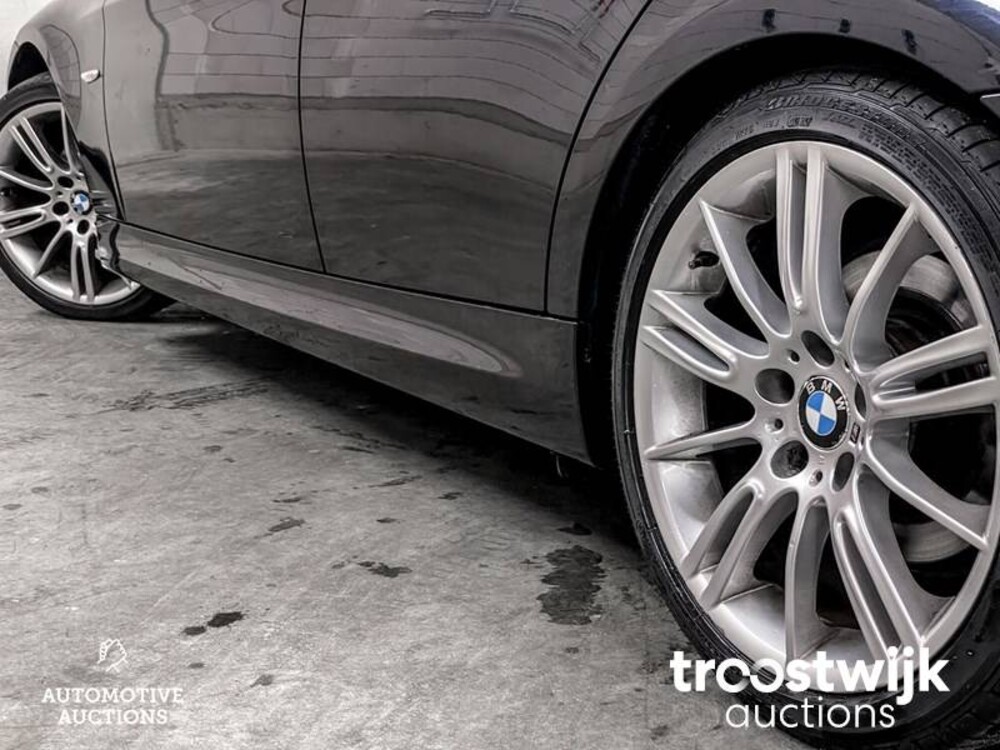 BMW 318i Touring Corporate Lease M Sport Edition 3-serie 136pk E90/E91 2013 -Orig. NL-, 90-ZLH-6