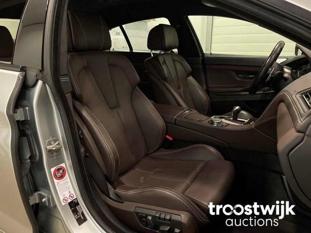 BMW  M6 Gran Coupé Competition Package 4.4 V8 575pk 2014 -Orig. NL- 6-serie, 3-TRH-44